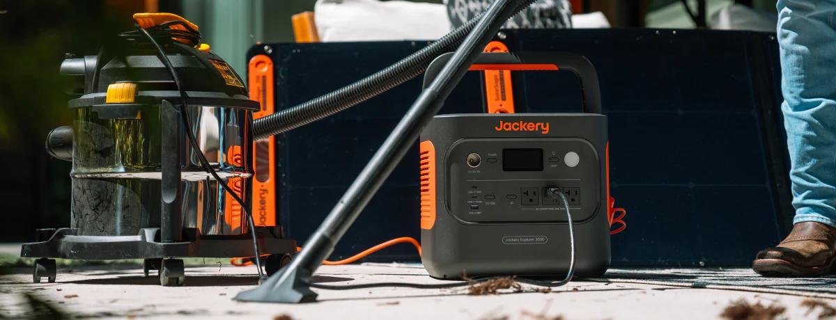 Solar-Powered Generator